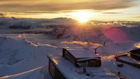 Une vue fantastique sur la pointe de La Masse à 3318 mètres!